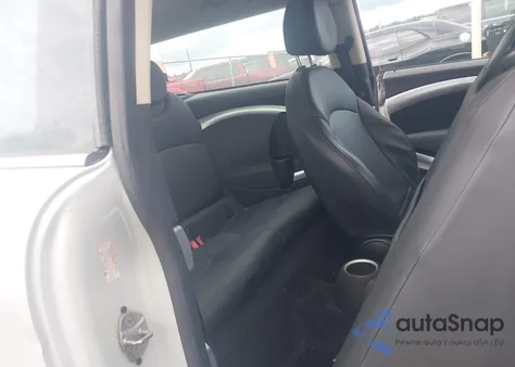 2011 Mini Cooper z USA, uszkodzony, nr VIN WMWZG3C5XBTY35663